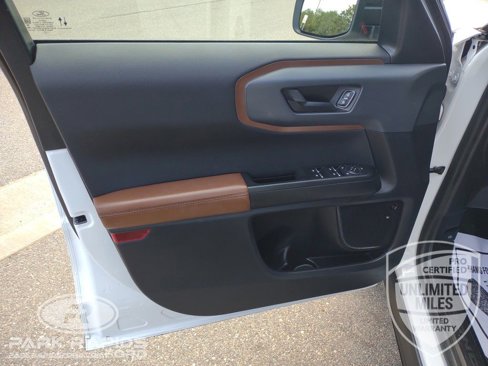 Used 2022 Ford Bronco Sport Outer Banks w/ Tech Package image 10