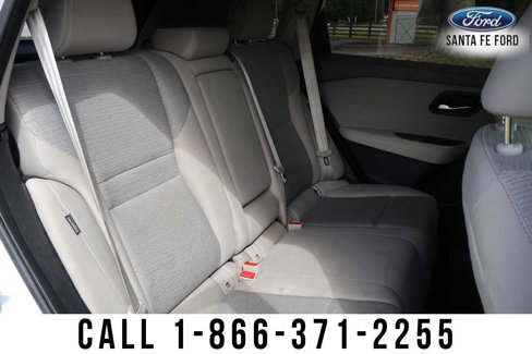 Used 2023 Nissan Rogue SV image 33