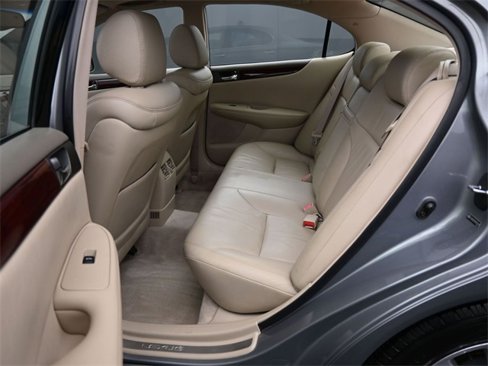 Used 2004 Lexus ES 330 image 35