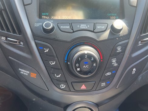 Used 2016 Hyundai Veloster Rally Edition image 11