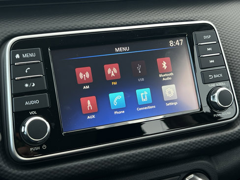 New 2025 Nissan Kicks Play S image 23
