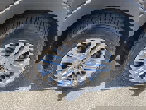 Used 2017 Ford Explorer Limited image 10