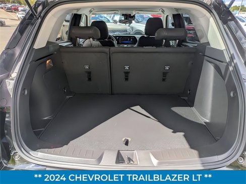Used 2024 Chevrolet TrailBlazer LT image 27