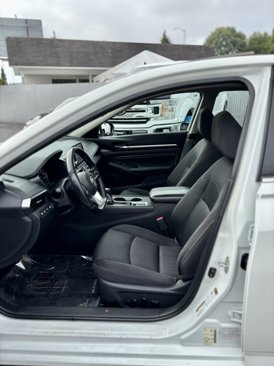 Used 2019 Nissan Altima 2.5 SV image 19