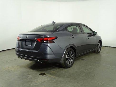 Used 2020 Nissan Versa SV image 33