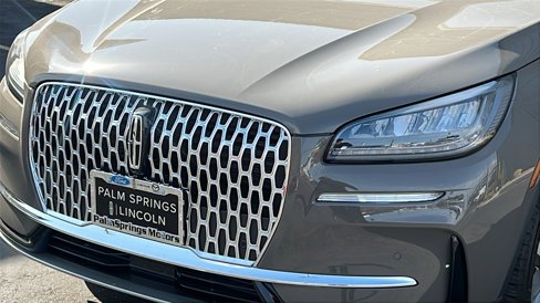 New 2025 Lincoln Corsair FWD w/ Equipment Group 101A image 5