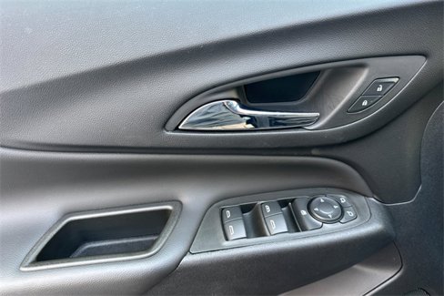 Used 2024 Chevrolet Equinox LT image 11