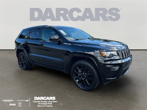 Used 2020 Jeep Grand Cherokee Altitude image 1