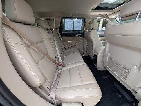 Used 2021 Jeep Grand Cherokee Limited image 6