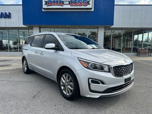 Used 2019 Kia Sedona EX image 2