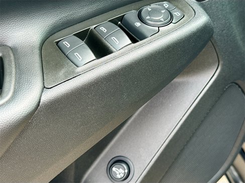 Used 2022 Chevrolet Equinox LT image 18