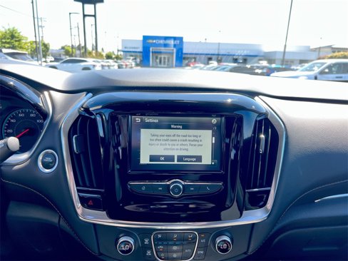 Used 2019 Chevrolet Traverse LT image 13