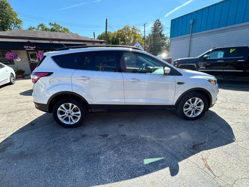 Used 2017 Ford Escape SE w/ Equipment Group 201A image 14