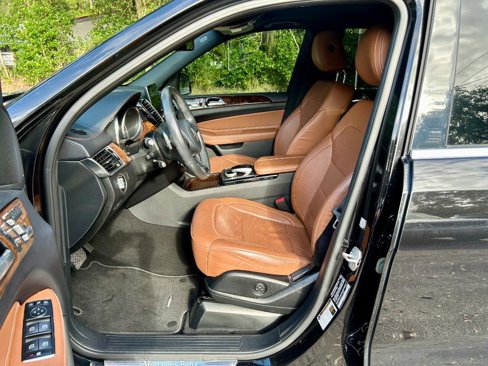 Used 2017 Mercedes-Benz GLS 450 4MATIC image 14