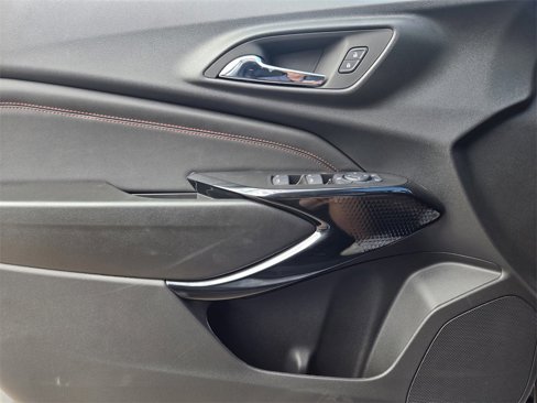 New 2026 Chevrolet Trax RS w/ Driver Confidence Package image 12