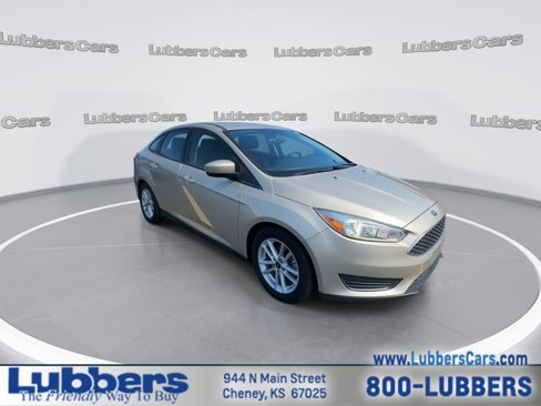 Used 2018 Ford Focus SE image 2