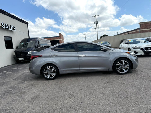 Used 2014 Hyundai Elantra Limited image 4
