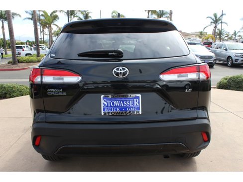 Used 2022 Toyota Corolla Cross LE image 5