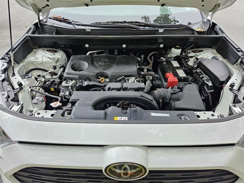 Used 2019 Toyota RAV4 LE image 22