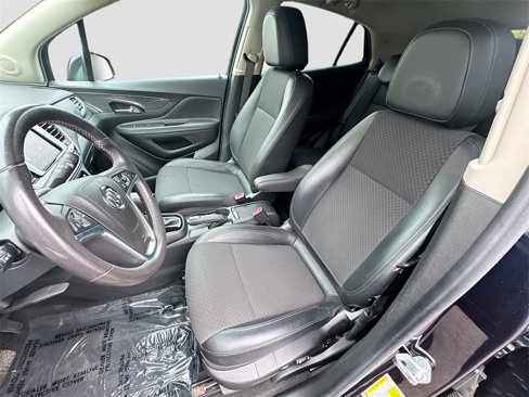 Used 2022 Buick Encore Preferred w/ Safety Package image 18