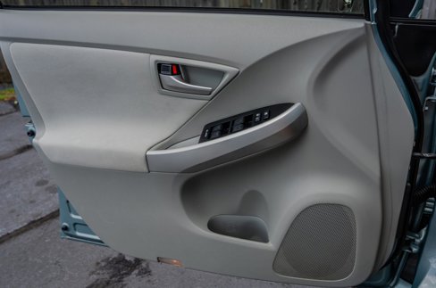 Used 2015 Toyota Prius image 25