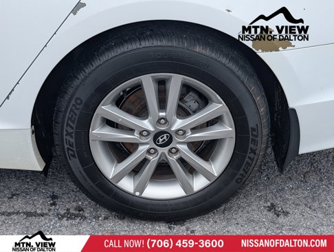 Used 2017 Hyundai Sonata SE image 8