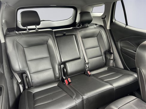 Used 2022 GMC Terrain SLT image 18