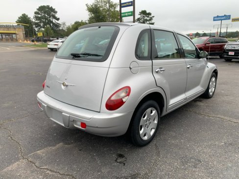 Used 2007 Chrysler PT Cruiser image 3