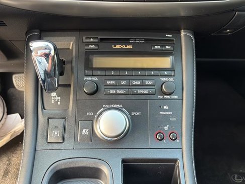 Used 2012 Lexus CT 200h Premium image 19
