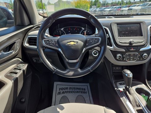 Used 2021 Chevrolet Equinox LT w/ Driver Convenience Package image 19