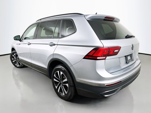 Used 2022 Volkswagen Tiguan S w/ IQ.Drive Package image 5