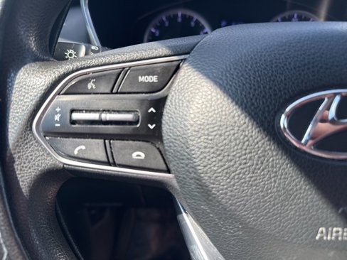 Used 2019 Hyundai Santa Fe SE image 13