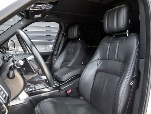 Used 2020 Land Rover Range Rover image 5