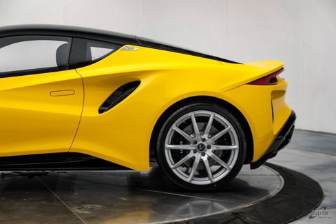 New 2025 Lotus Emira image 9