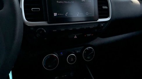 Certified 2024 Hyundai Venue SE image 29