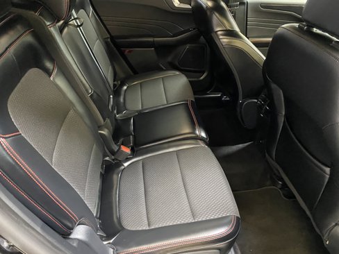 Used 2025 Ford Escape ST-Line Select image 28