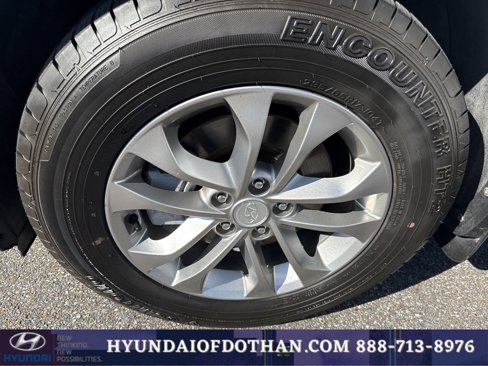 Certified 2020 Hyundai Santa Fe SE image 18