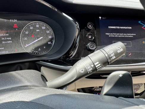 Used 2023 Buick Envision Avenir image 21