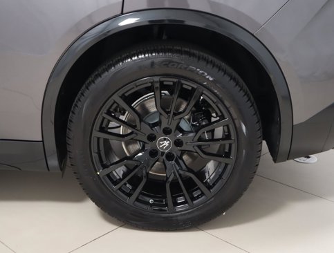 New 2025 Maserati Grecale Modena image 39