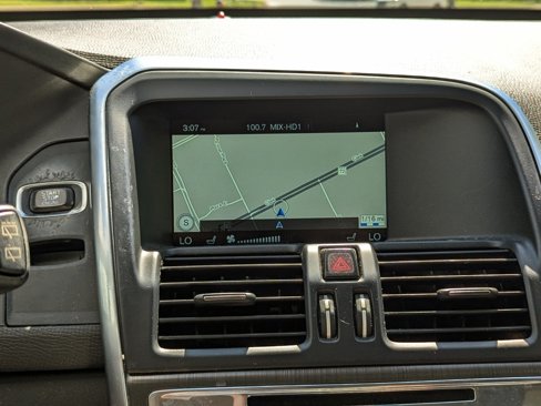 Used 2016 Volvo XC60 T5 Premier image 21