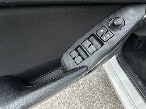 Used 2016 MAZDA MAZDA3 i Sport w/ Preferred Equipment Package image 13