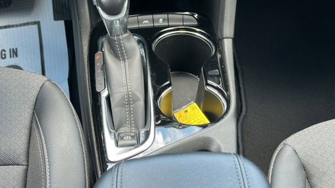 Used 2022 Buick Encore GX Select w/ Sport Touring Package image 19