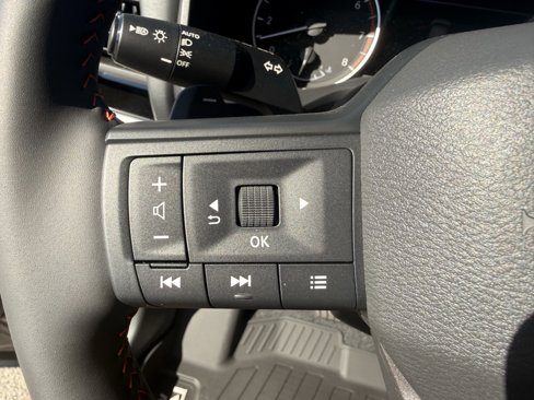 New 2026 Nissan Rogue SV image 16