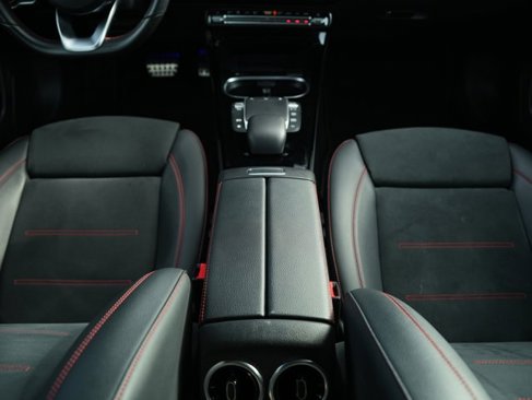 Certified 2022 Mercedes-Benz A 220 4MATIC image 31