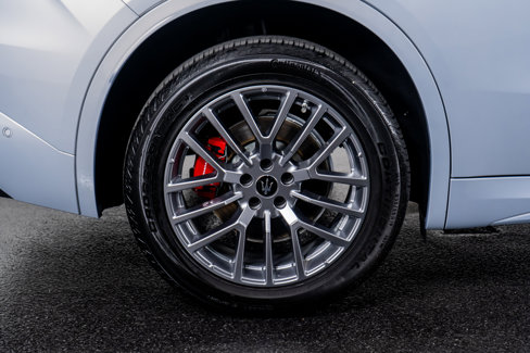 Used 2024 Maserati Grecale GT image 9
