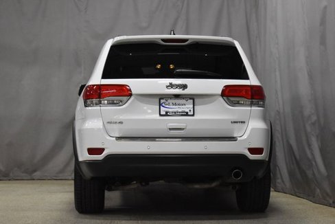 Used 2018 Jeep Grand Cherokee Limited image 4