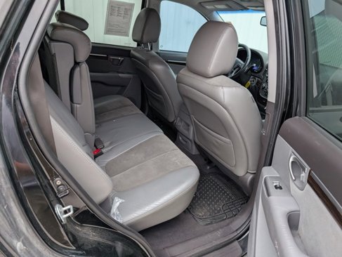Used 2011 Hyundai Santa Fe SE image 15