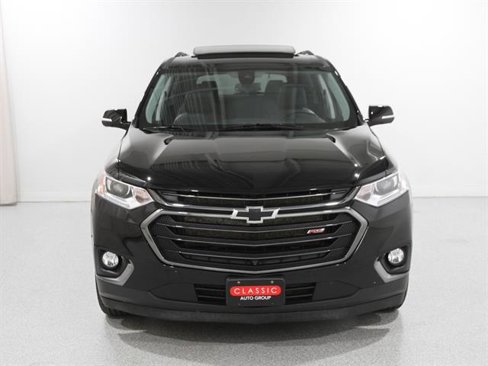 Used 2020 Chevrolet Traverse RS w/ LPO, Floor Liner Package image 2