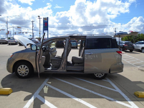 Used 2012 Nissan Quest S image 27