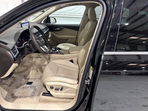 Used 2017 Audi Q7 3.0T Premium Plus image 25